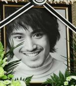 韩国明星吴建宇_吴建宇纪念馆_天堂纪念网_天堂网